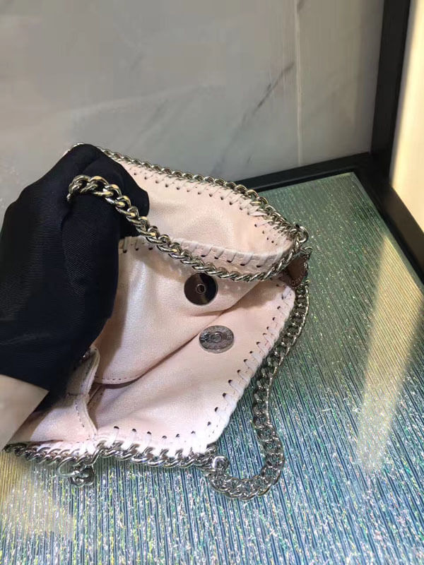2017春夏新作新色ピンク Stella McCartney ステラマッカートニー コピー ミニトート 371223W91325703  ・素材　フェイクレザー ・ストラップ　105センチ ・カラー　ピンク ・サイズ　26×26×8cm ・付属　  コントロールカード・ケアカード・保存袋 ・品番　  371223W91325703